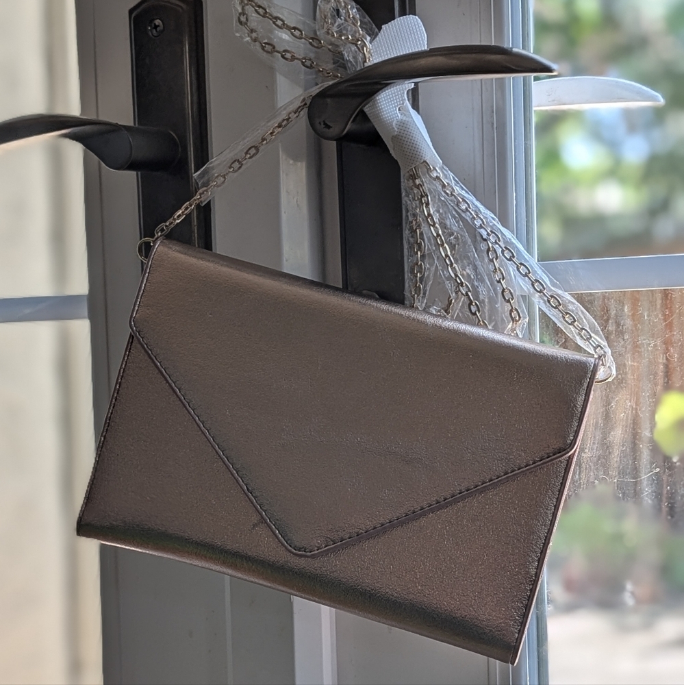 Elegant Rose Gold Metallic Clutch Bag